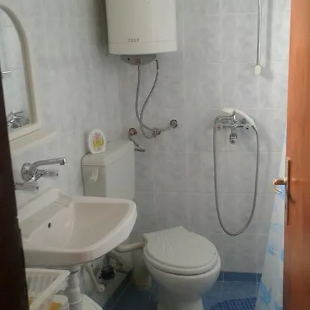 Agalina Sea House *